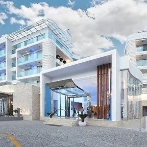 5* מלון Blue Bay Platinum