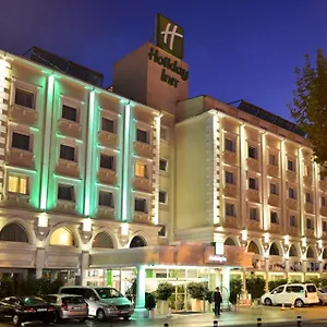 By Ihg מלון